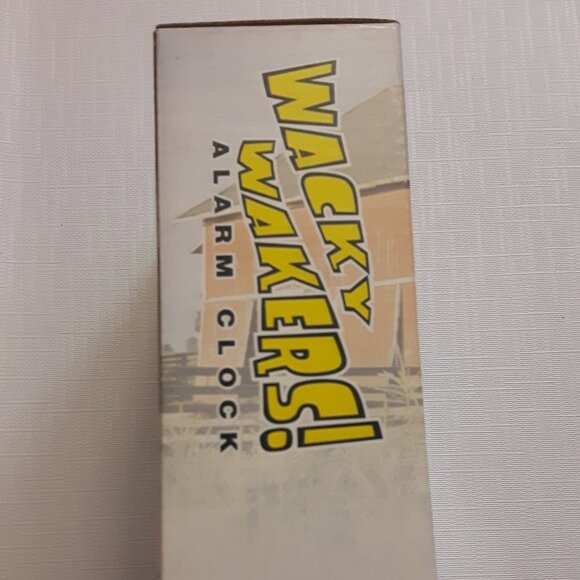 CUTE Wacky Wakers Alarm Clock PINK PIG - Picture 3 of 3